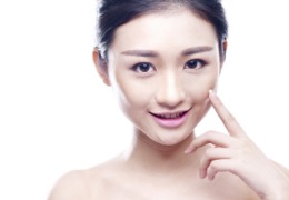 化妆品原料小百科：虾青素对皮肤的作用是什么呢？